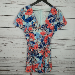 Sadie & Sage Tropical‎ Floral Belted Shorts Romper